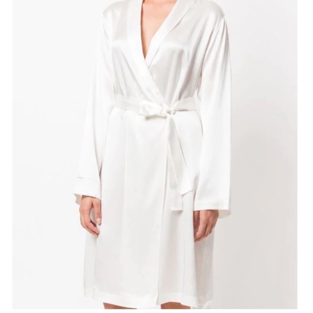 La Perla Silk Ivory Robe size 3/medium